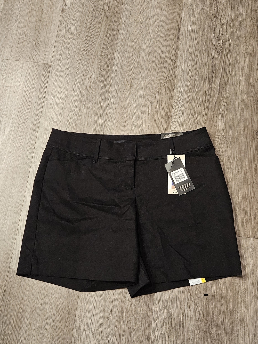 The Limited Black Women's Bermuda Shorts - Picture 2 of 6
